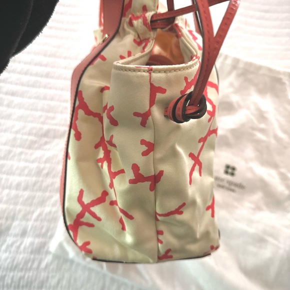 Kate Spade Topsy Pink Ocean Coral Reef Osprey Rose Purse Tote - Picture 4 of 11